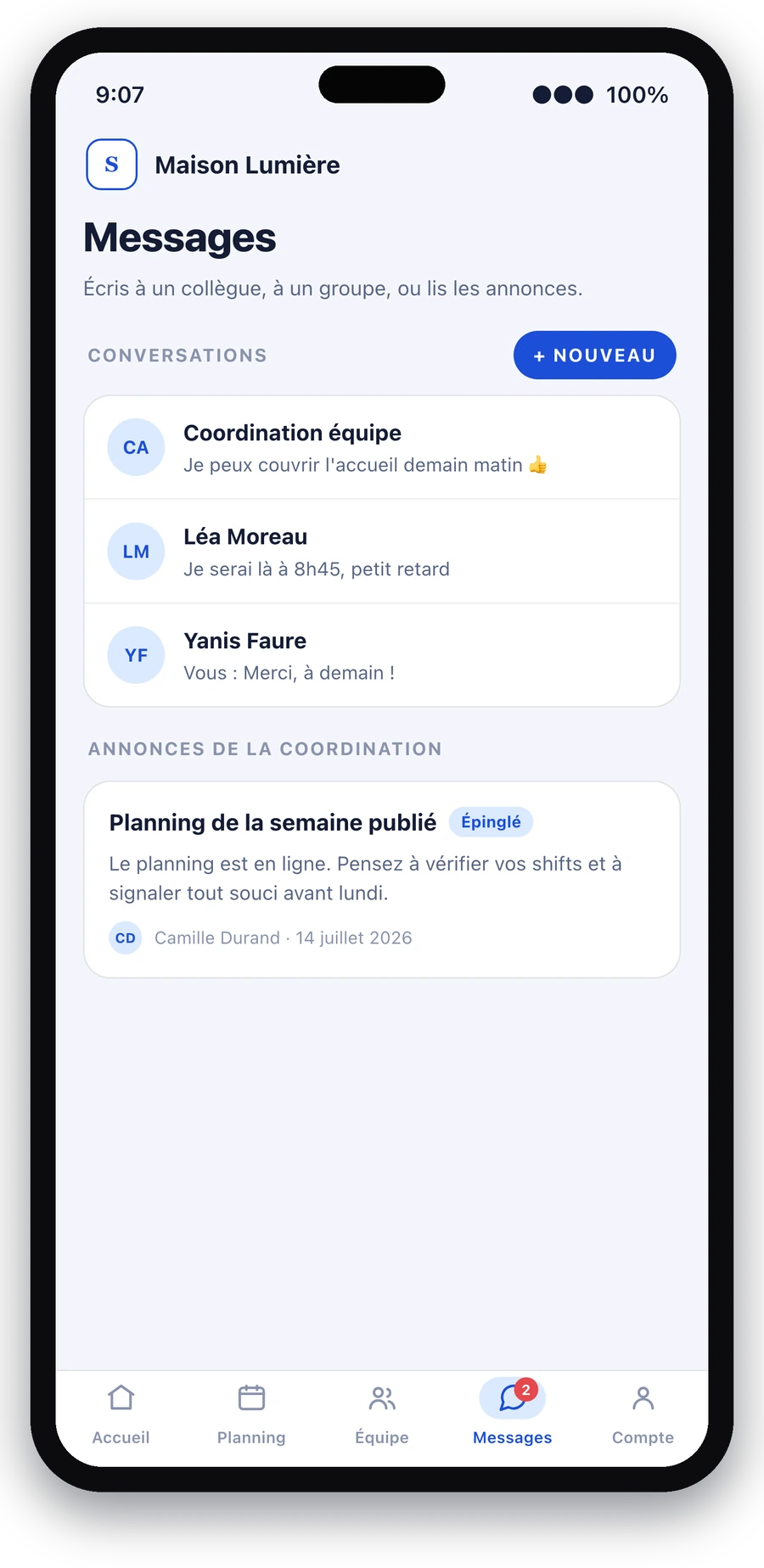 La messagerie d'équipe de Staff, affichée sur un iPhone